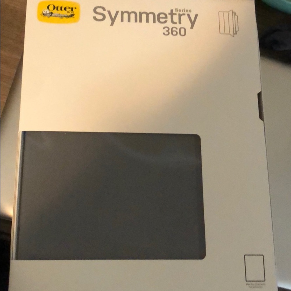 ipad Pro 12.9in 3rd gen otterbox Symmetry case